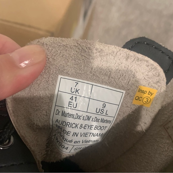 NWT Dr. Martens Audrick Nappa Leather Platform Ankle Boots - Picture 8 of 8